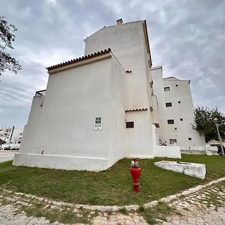 Apartamento Cosy In Albufeira, Oura St Albufeira