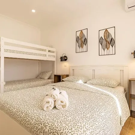 Casa Bella Cosy Albufeira, With Pool, Oura St Apartmán *