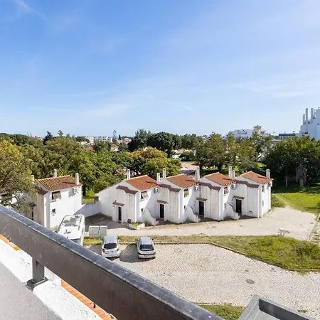 Casa Bella Cosy Albufeira, With Pool, Oura St